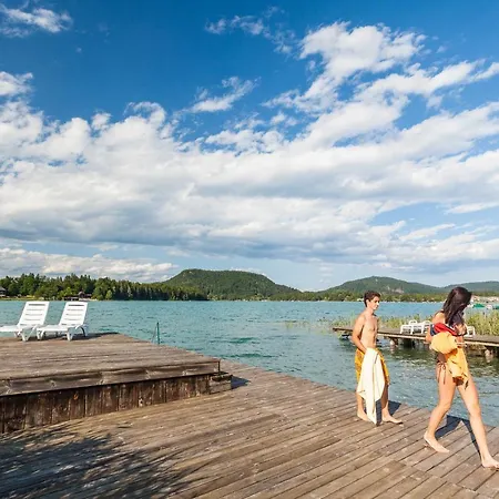 公寓 Kaernten Dr. Baumgartner 法克湖