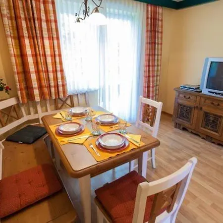 公寓 Kaernten Dr. Baumgartner *